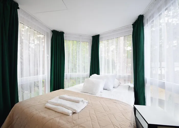 Pawel * Pogorzelica (Gmina Rewal)